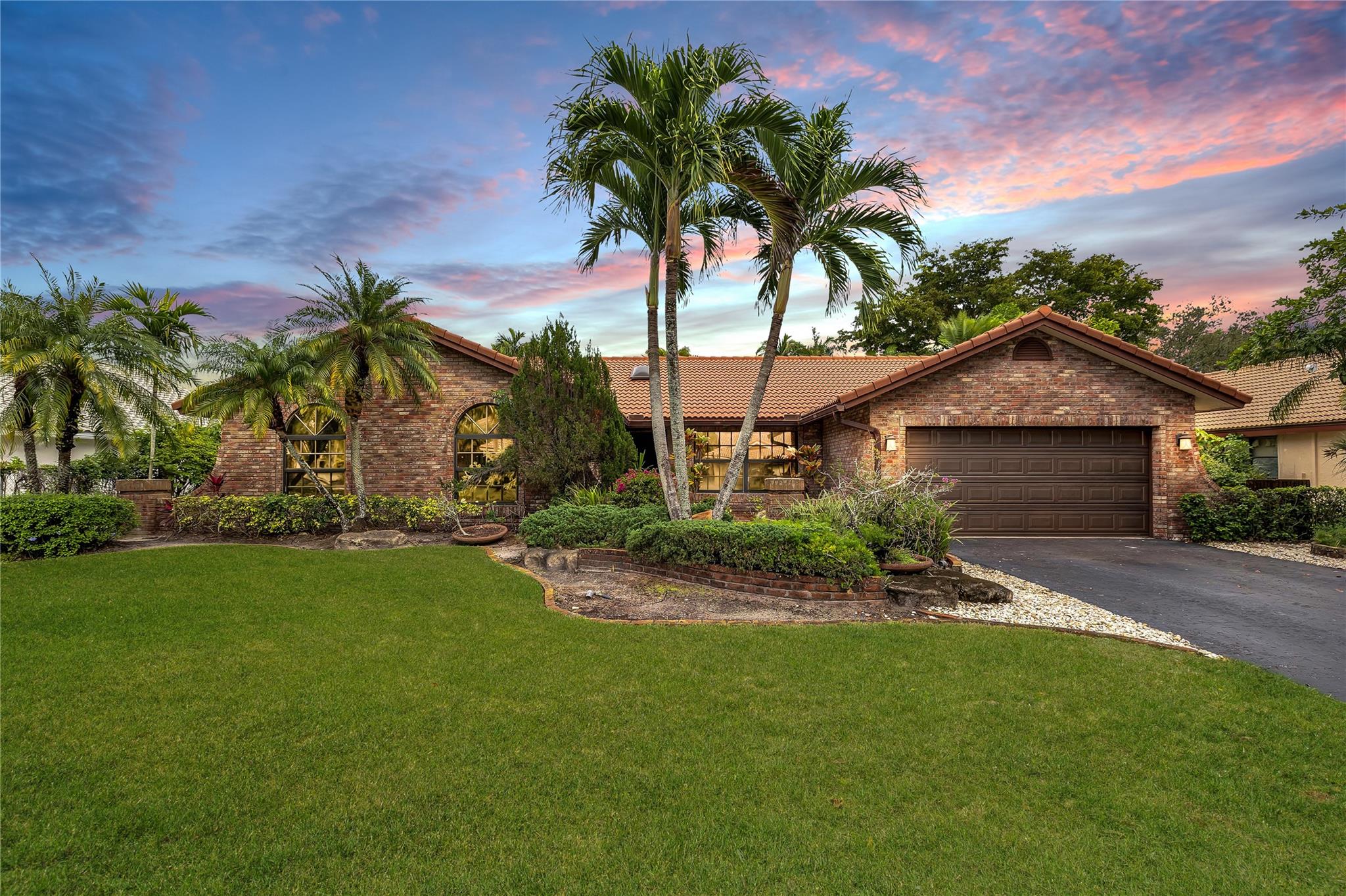 Pine Ridge 112-37 B - Residential