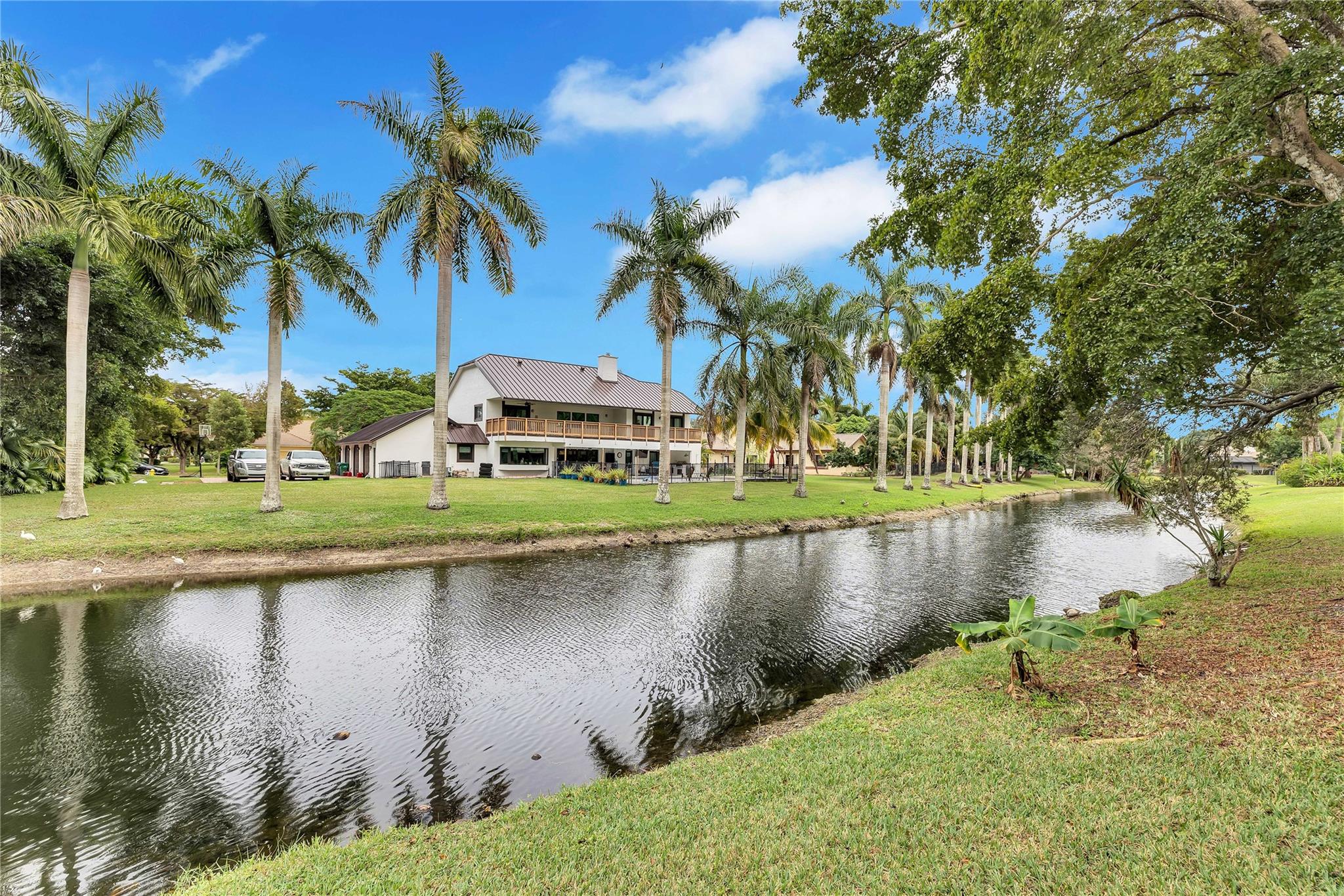 Pine Ridge 112-37 B - Residential