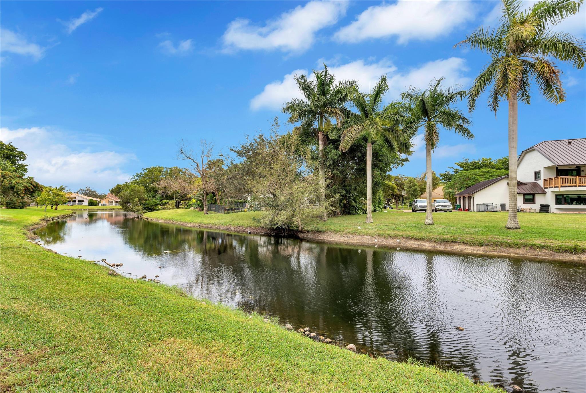 Pine Ridge 112-37 B - Residential