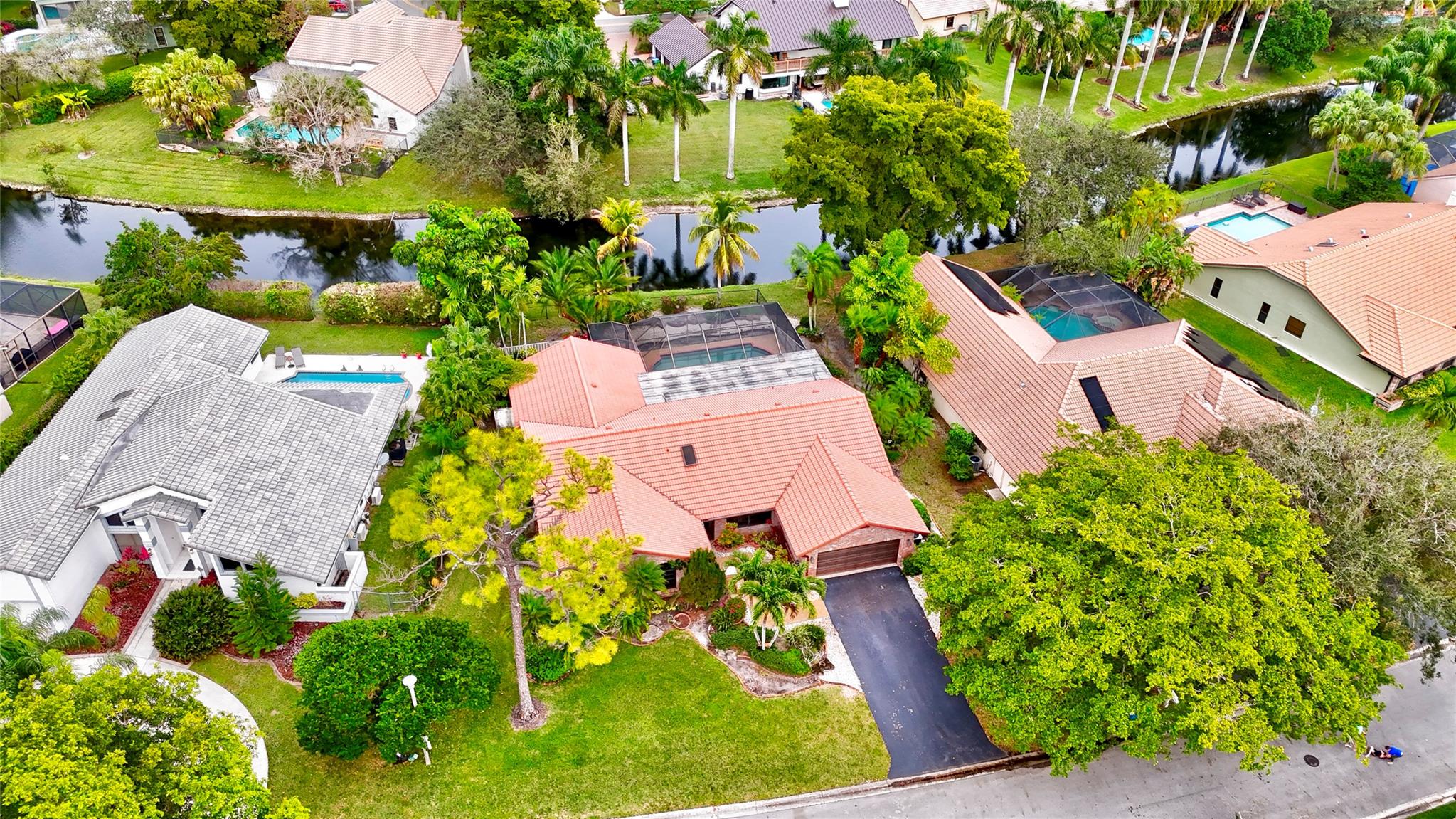 Pine Ridge 112-37 B - Residential