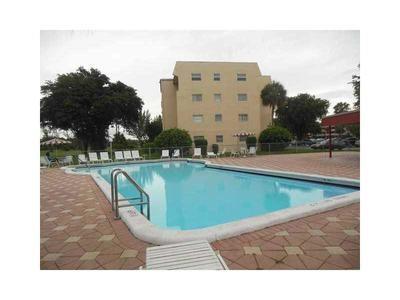 Oriole and Tennis Club 2 - Residential