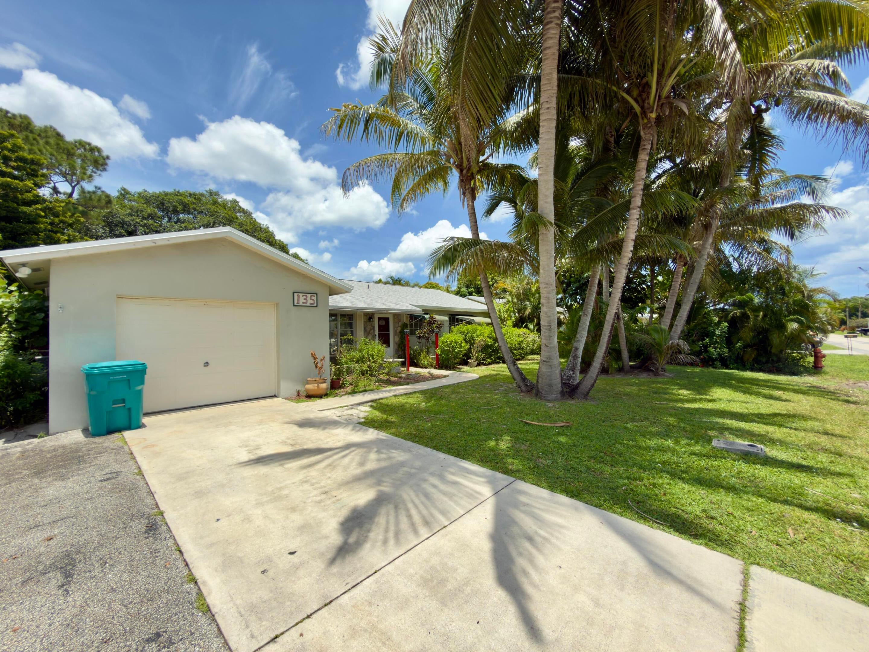 135 SE 26TH Avenue