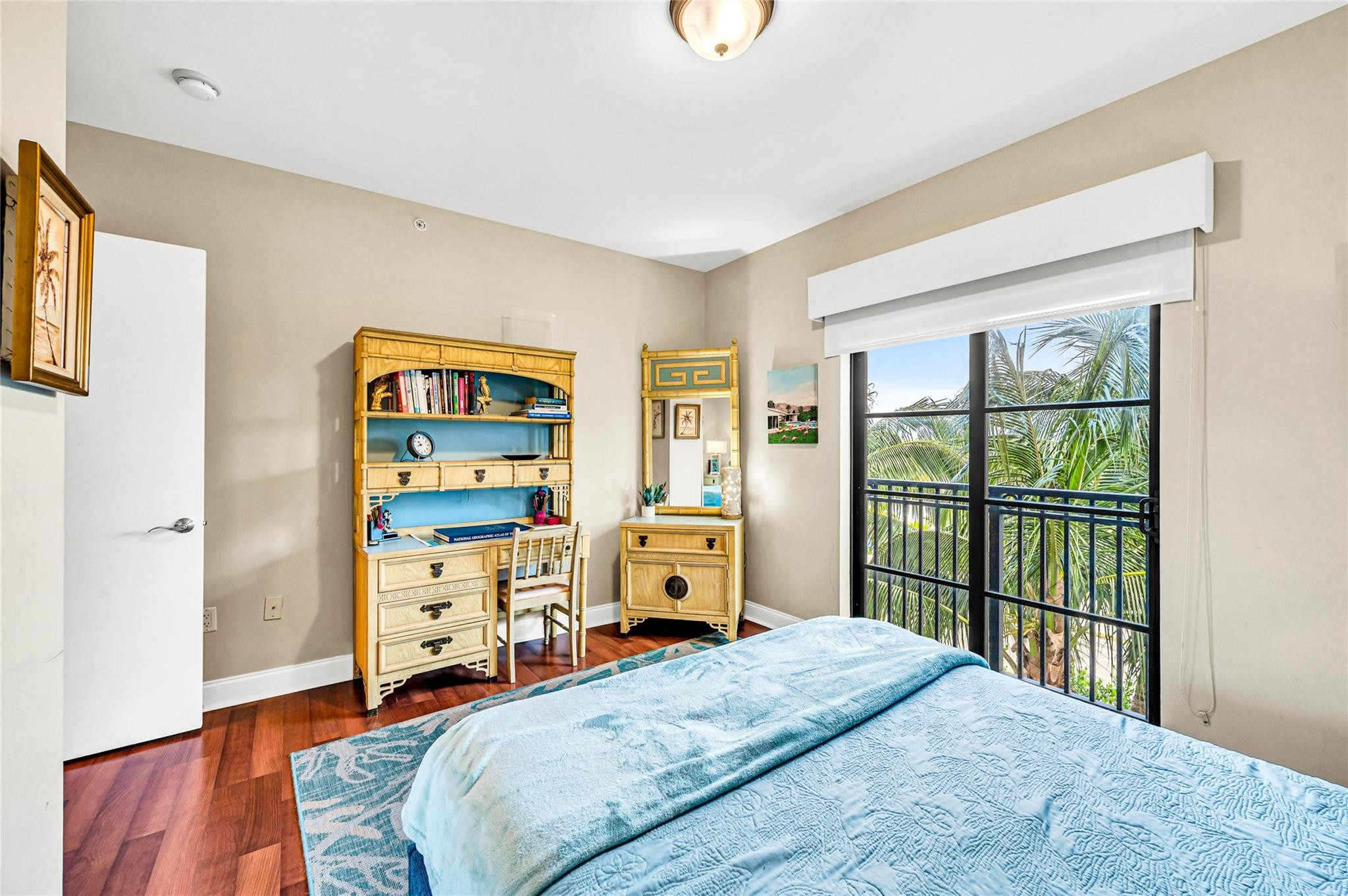 FOUNTAINS ON OCEAN BLVD - Residential