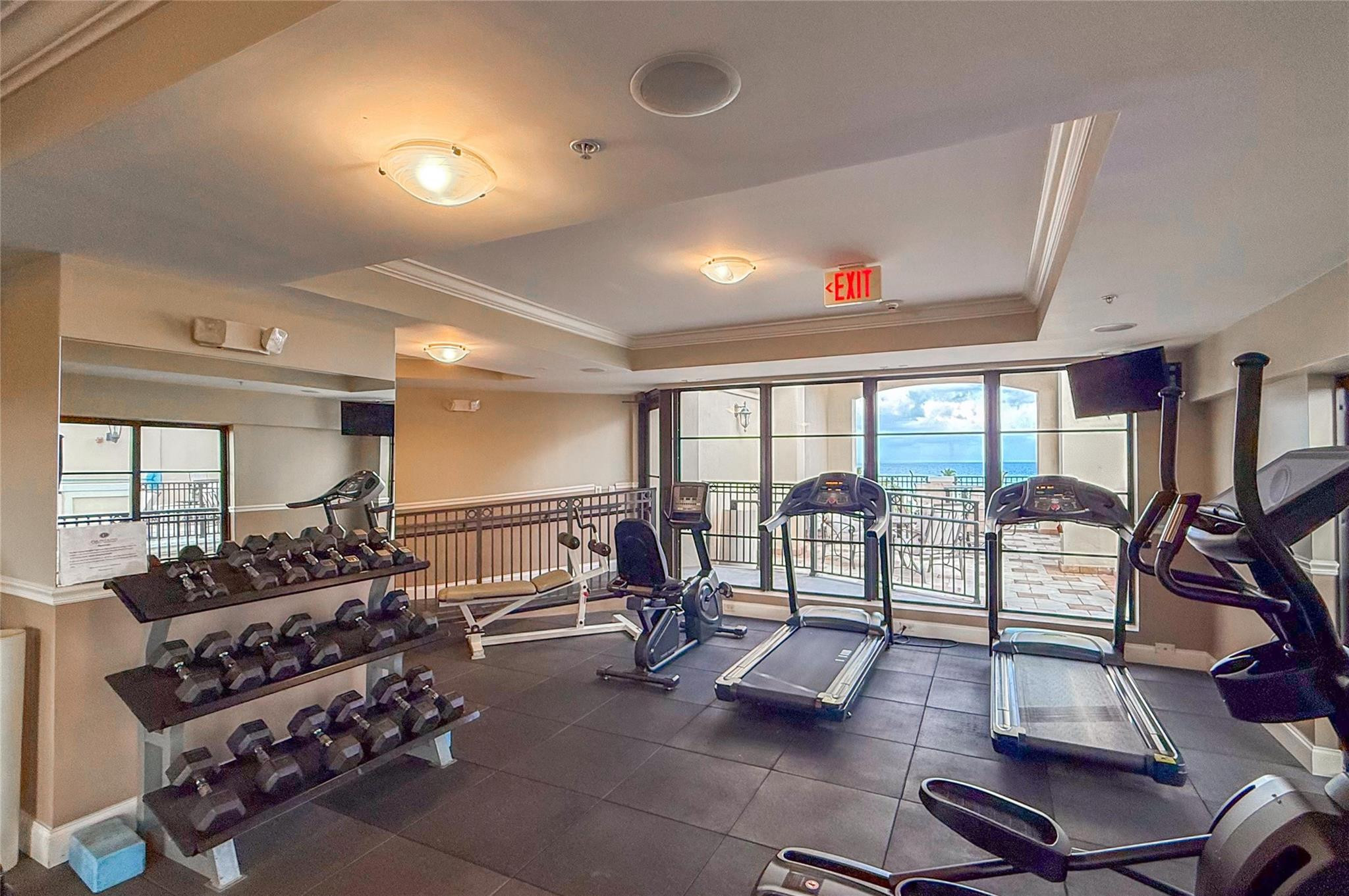 FOUNTAINS ON OCEAN BLVD - Residential