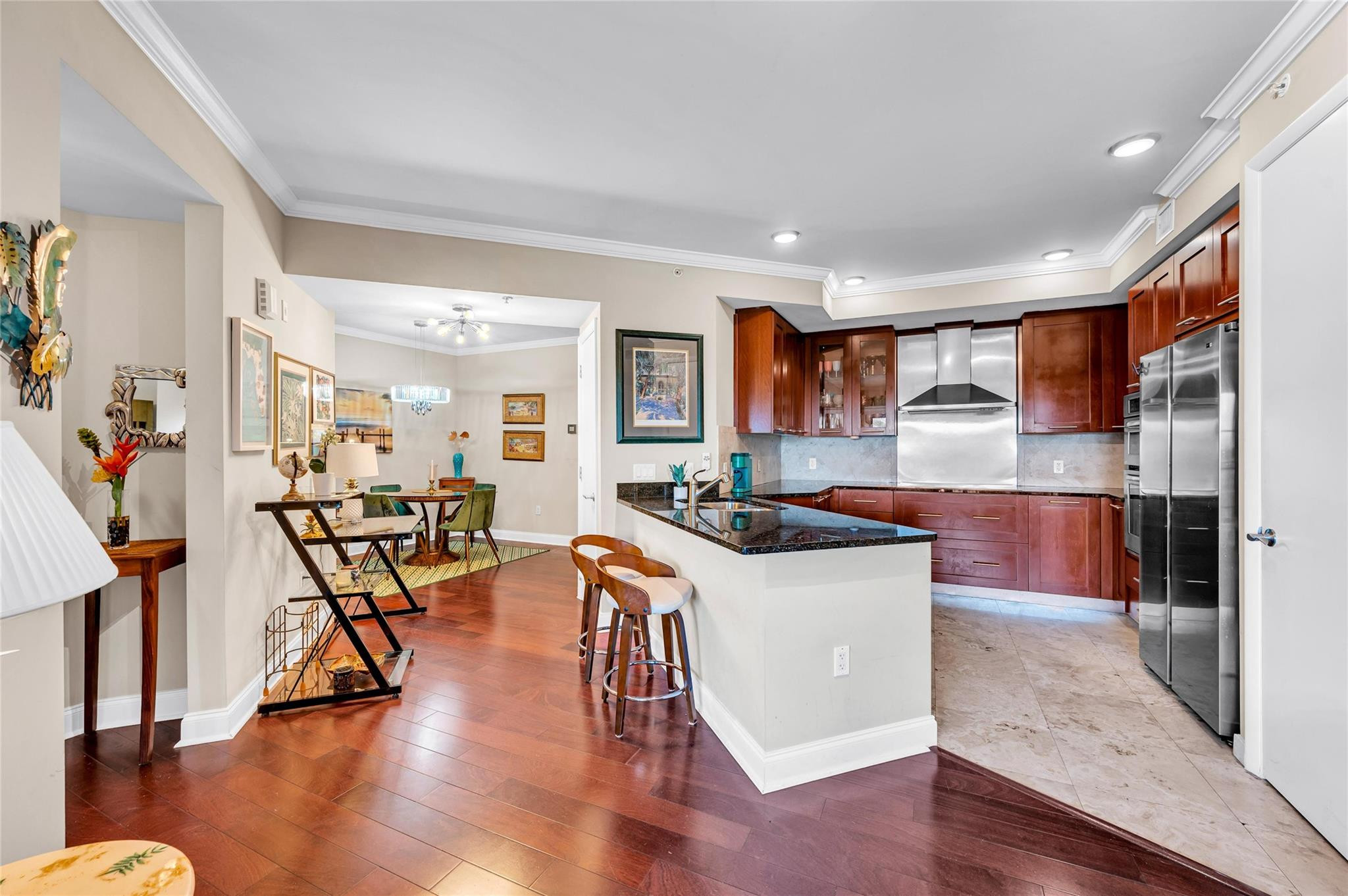 FOUNTAINS ON OCEAN BLVD - Residential