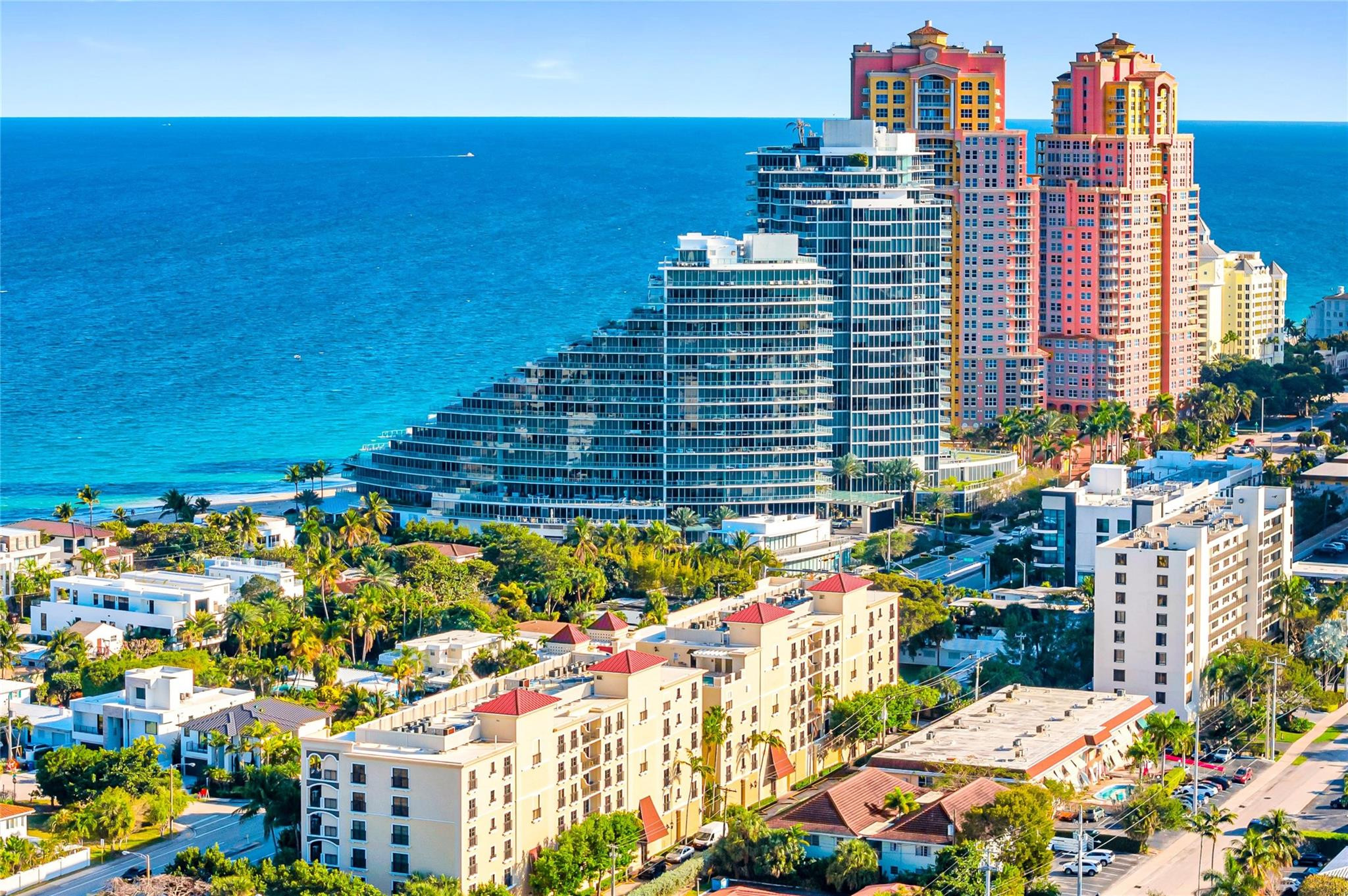 FOUNTAINS ON OCEAN BLVD - Residential