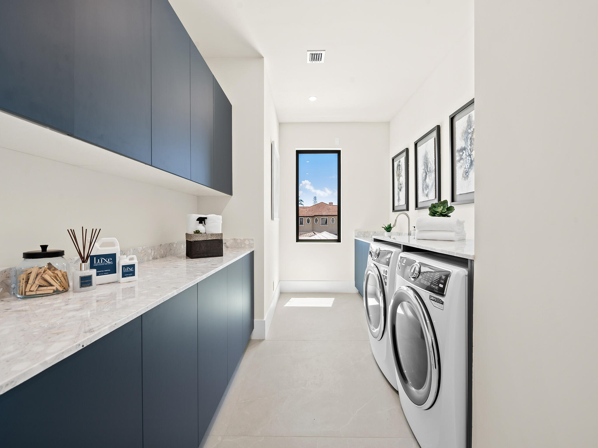 LANDINGS SECOND SEC - Residential