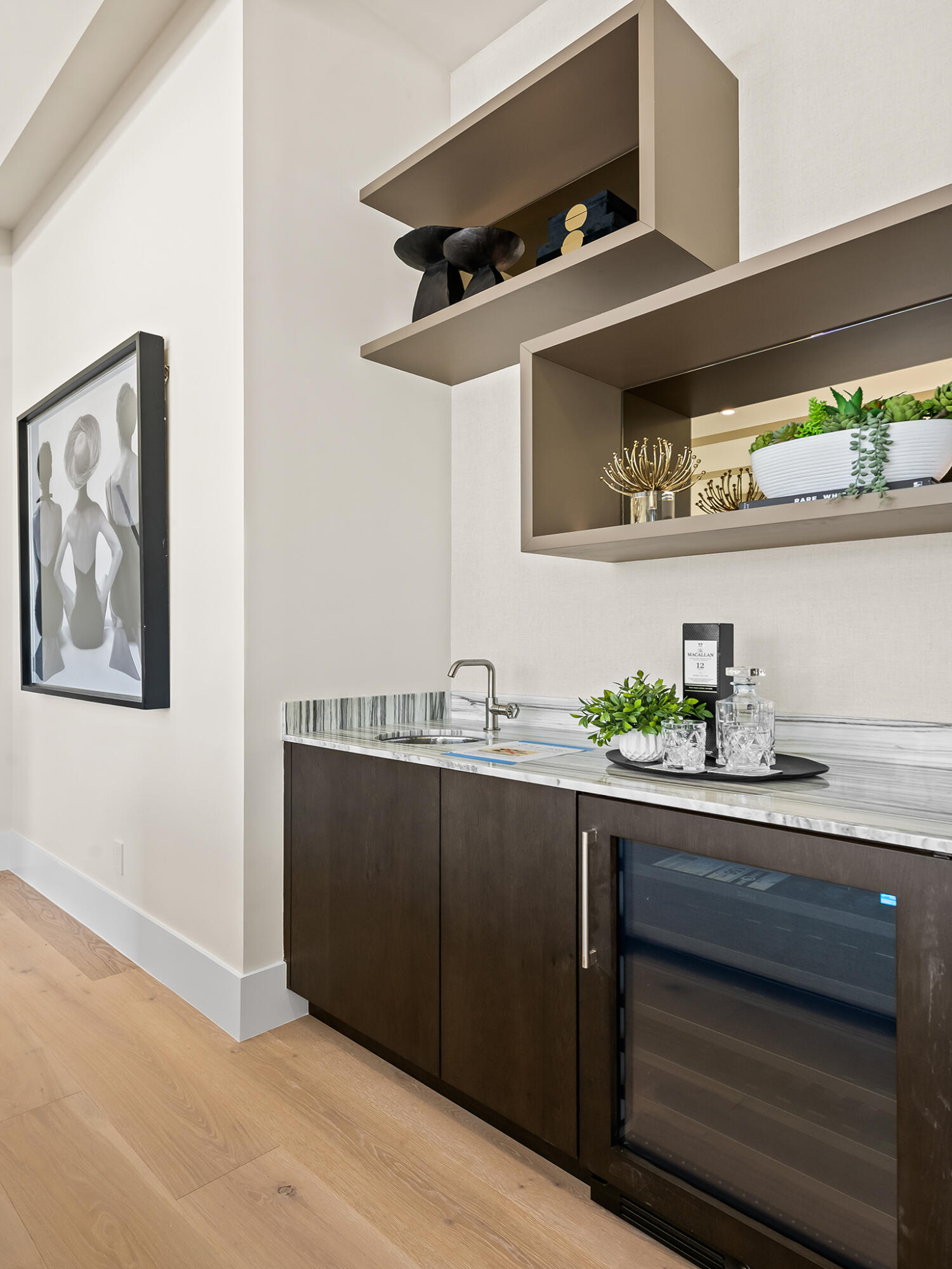 LANDINGS SECOND SEC - Residential