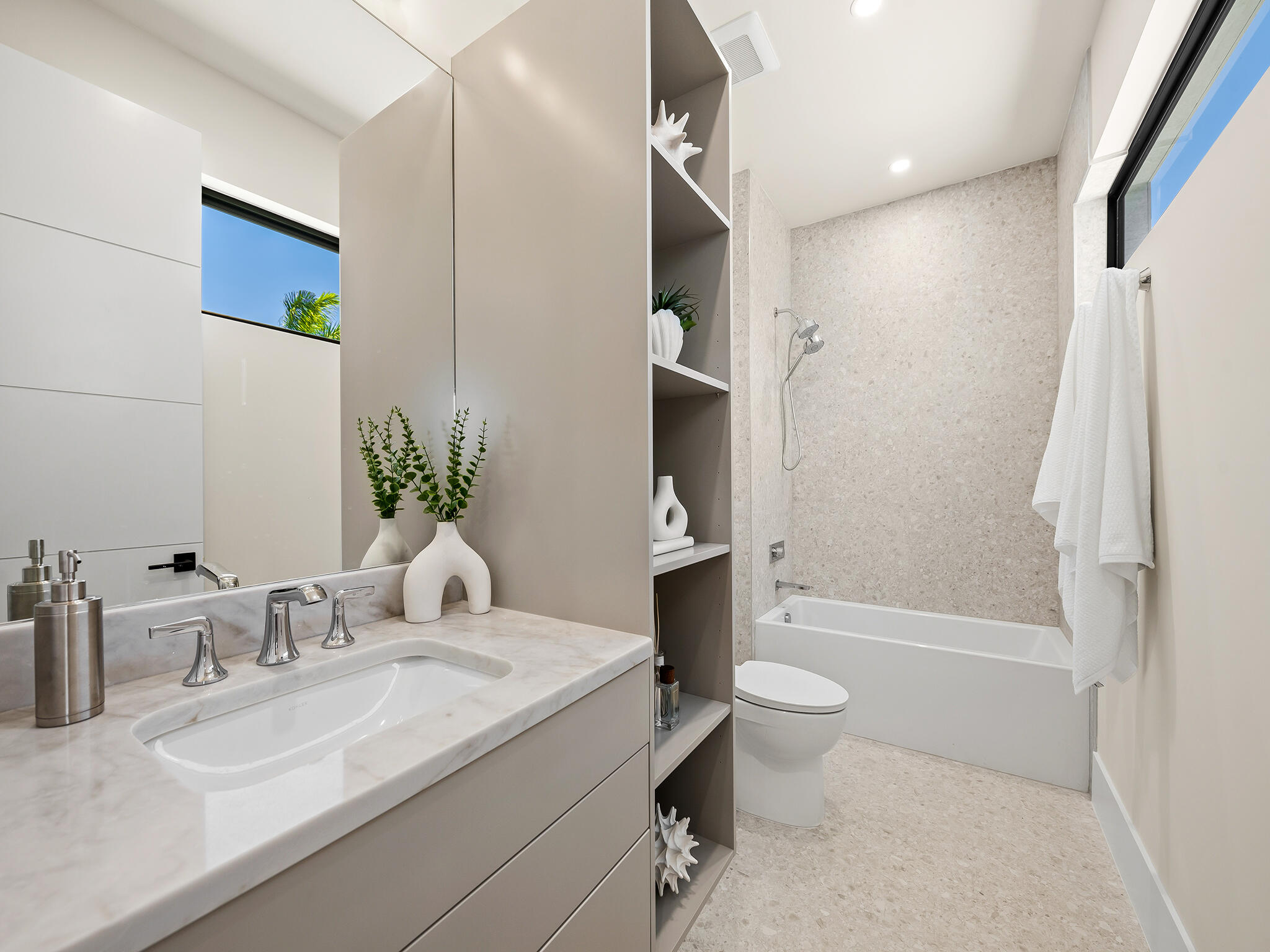 LANDINGS SECOND SEC - Residential