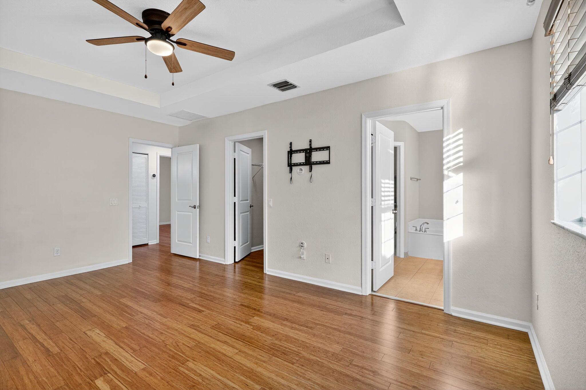 BRIELLA 4 CONDO - Residential Lease