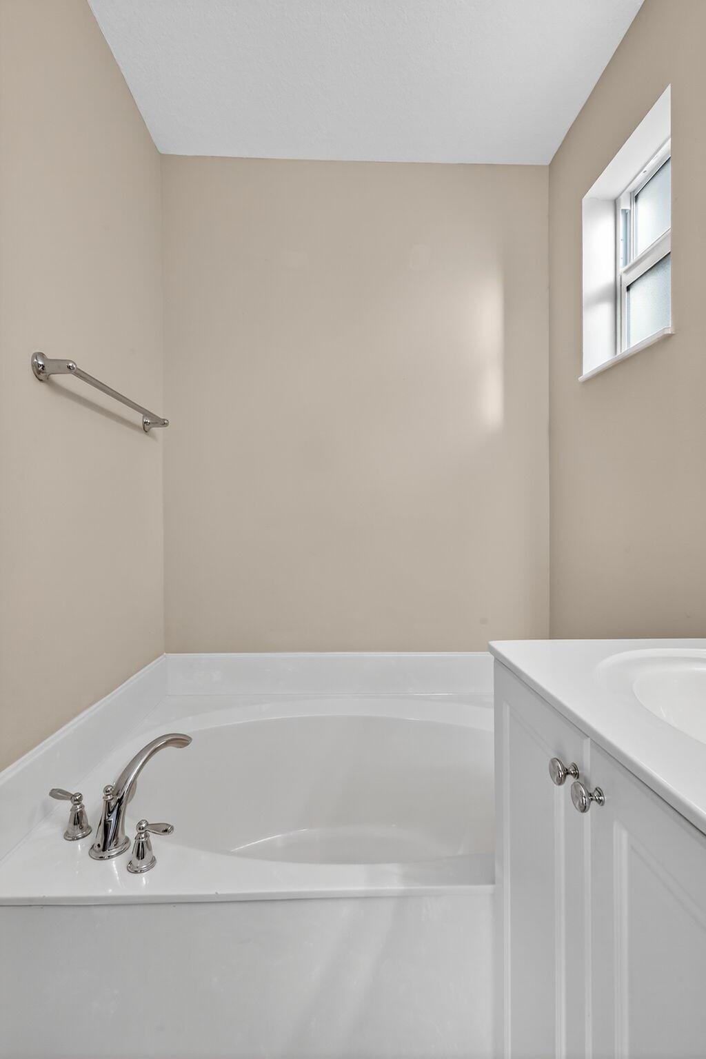 BRIELLA 4 CONDO - Residential Lease