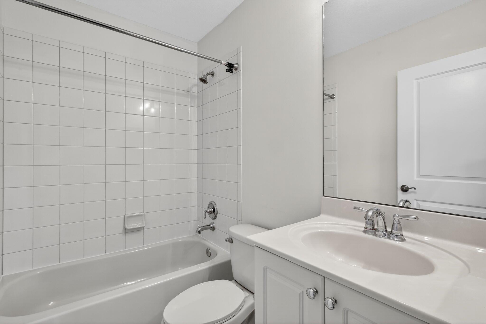 BRIELLA 4 CONDO - Residential Lease