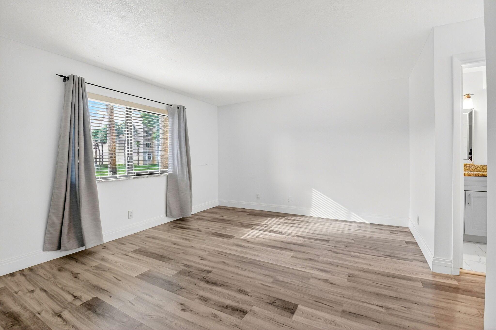 SUNRISE OF PALM BEACH CON - Residential