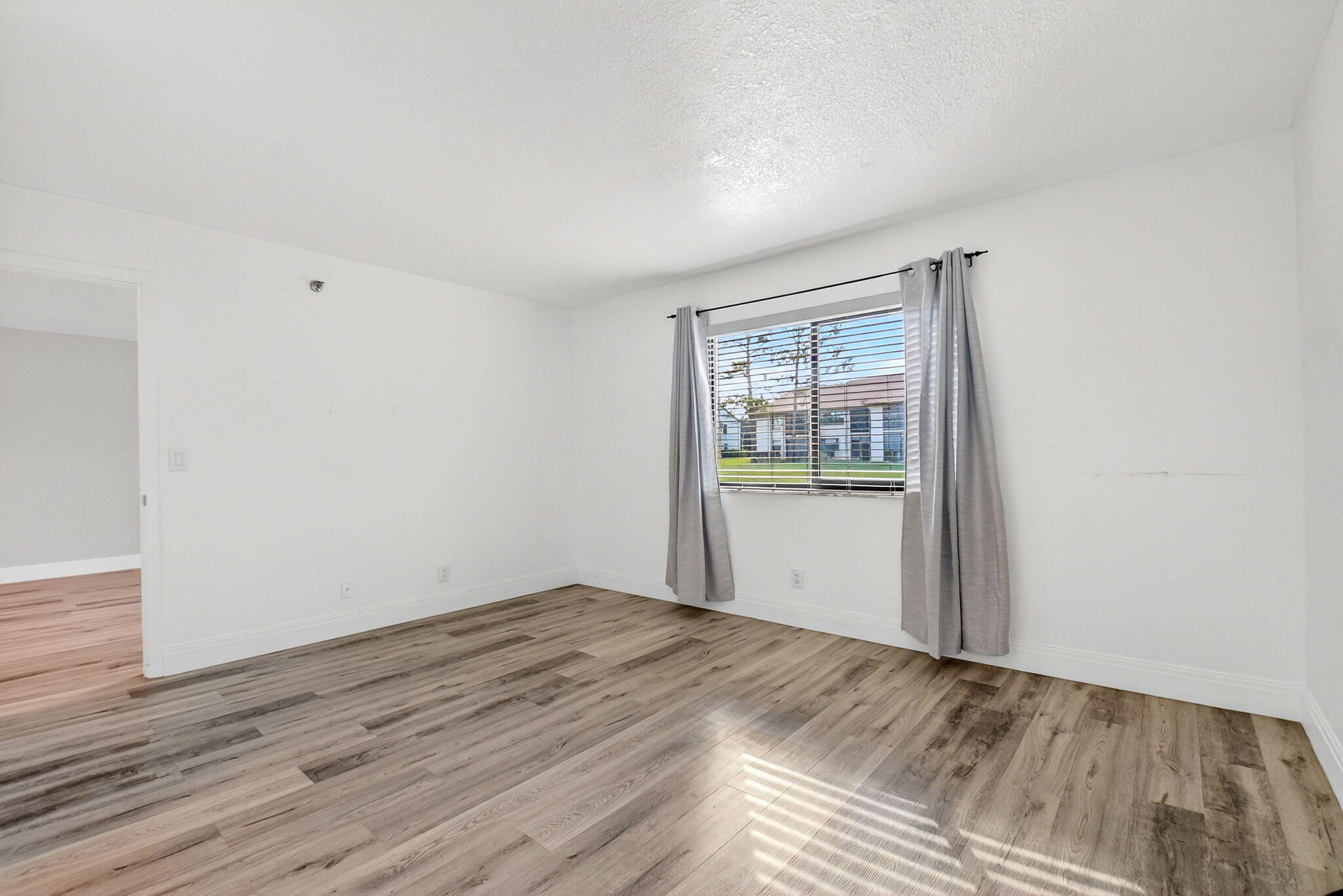 SUNRISE OF PALM BEACH CON - Residential