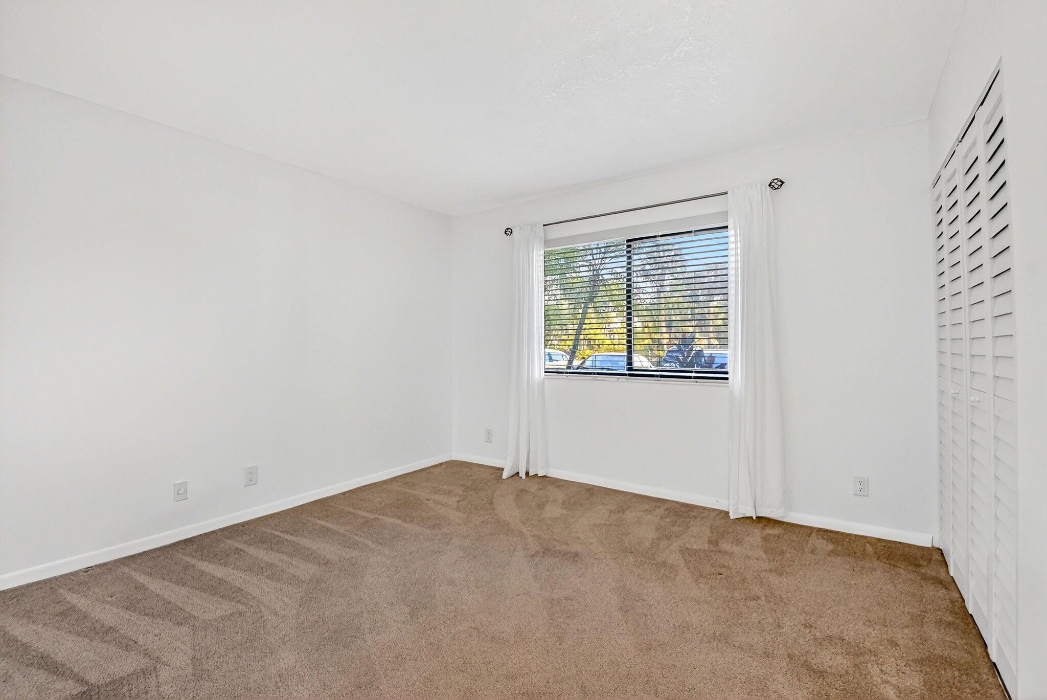 SUNRISE OF PALM BEACH CON - Residential