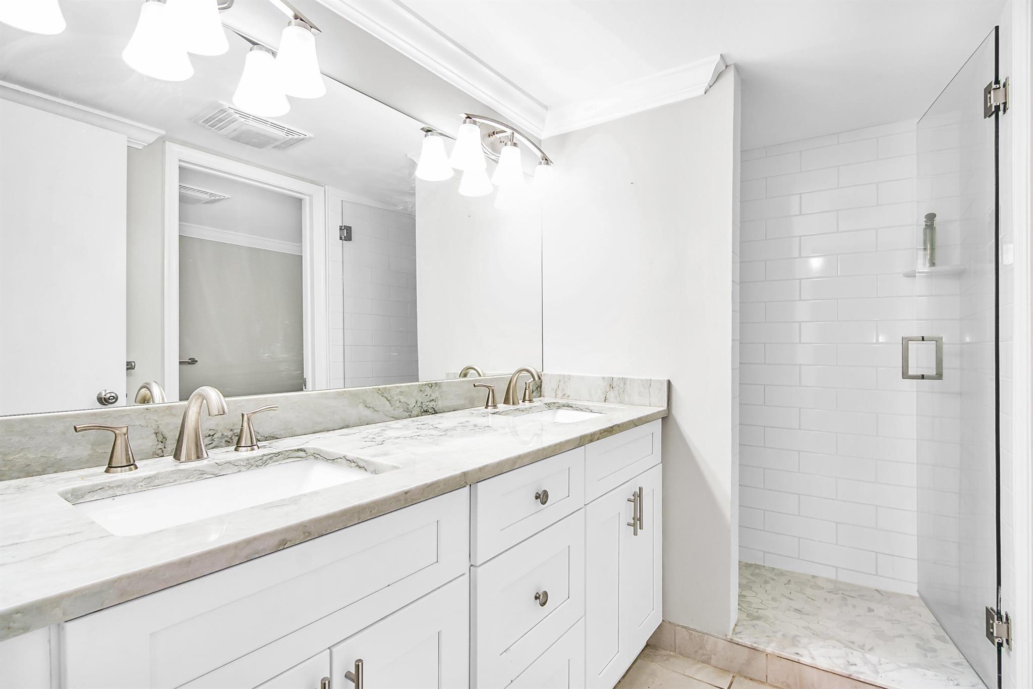 LA QUINTA CONDO - Residential Lease