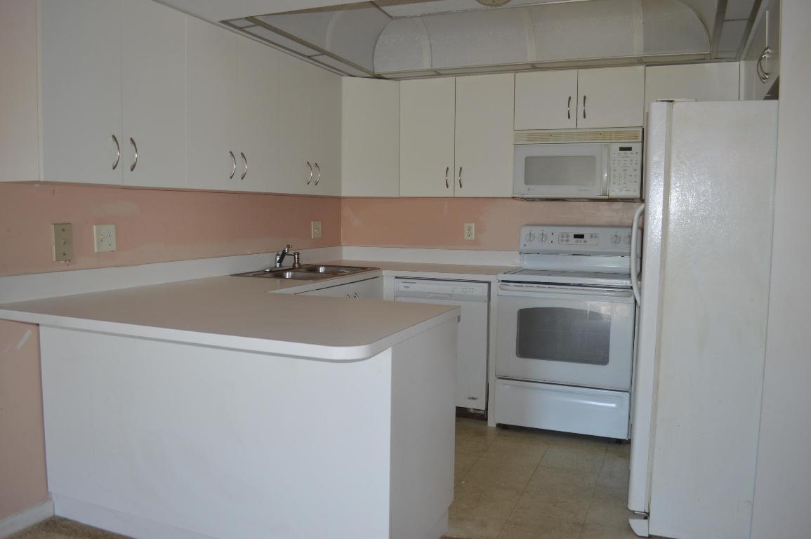 R J MC BRIDE SUB - Residential Lease