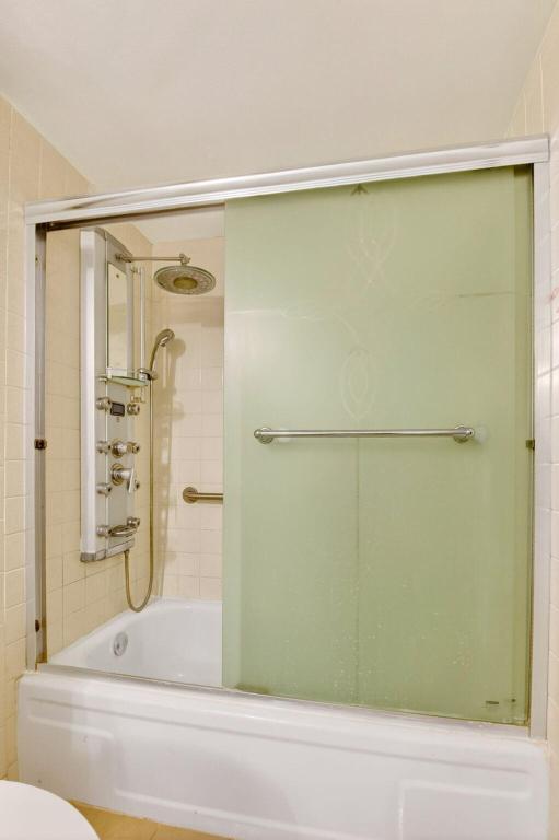 CLARIDGES I CONDO - Residential Lease