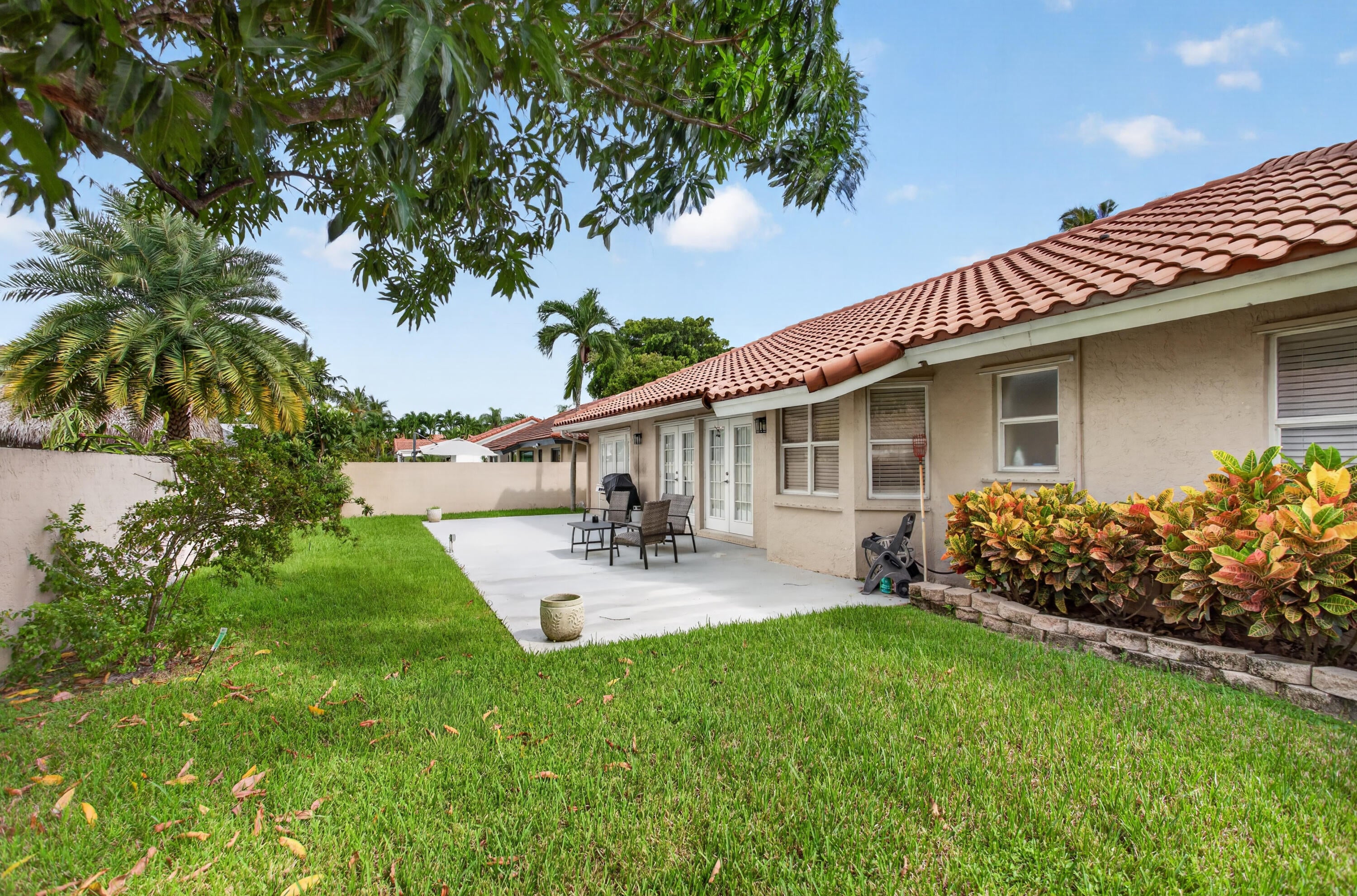 311 NW 37TH Way