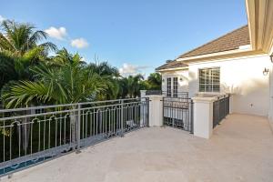 ROYAL PALM YACHT & COUNTR - Residential