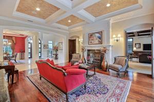 ROYAL PALM YACHT & COUNTR - Residential