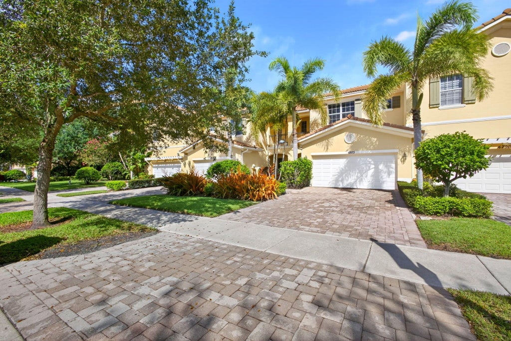 Photo of 4803 CADIZ Circle, Palm Beach Gardens, FL 33418 (MLS # B26067955)