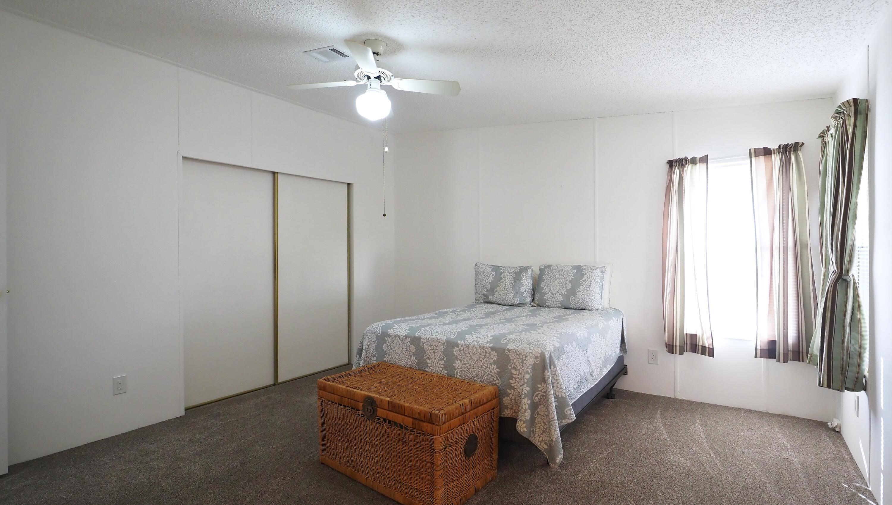 TROPICAL ISLES - Residential