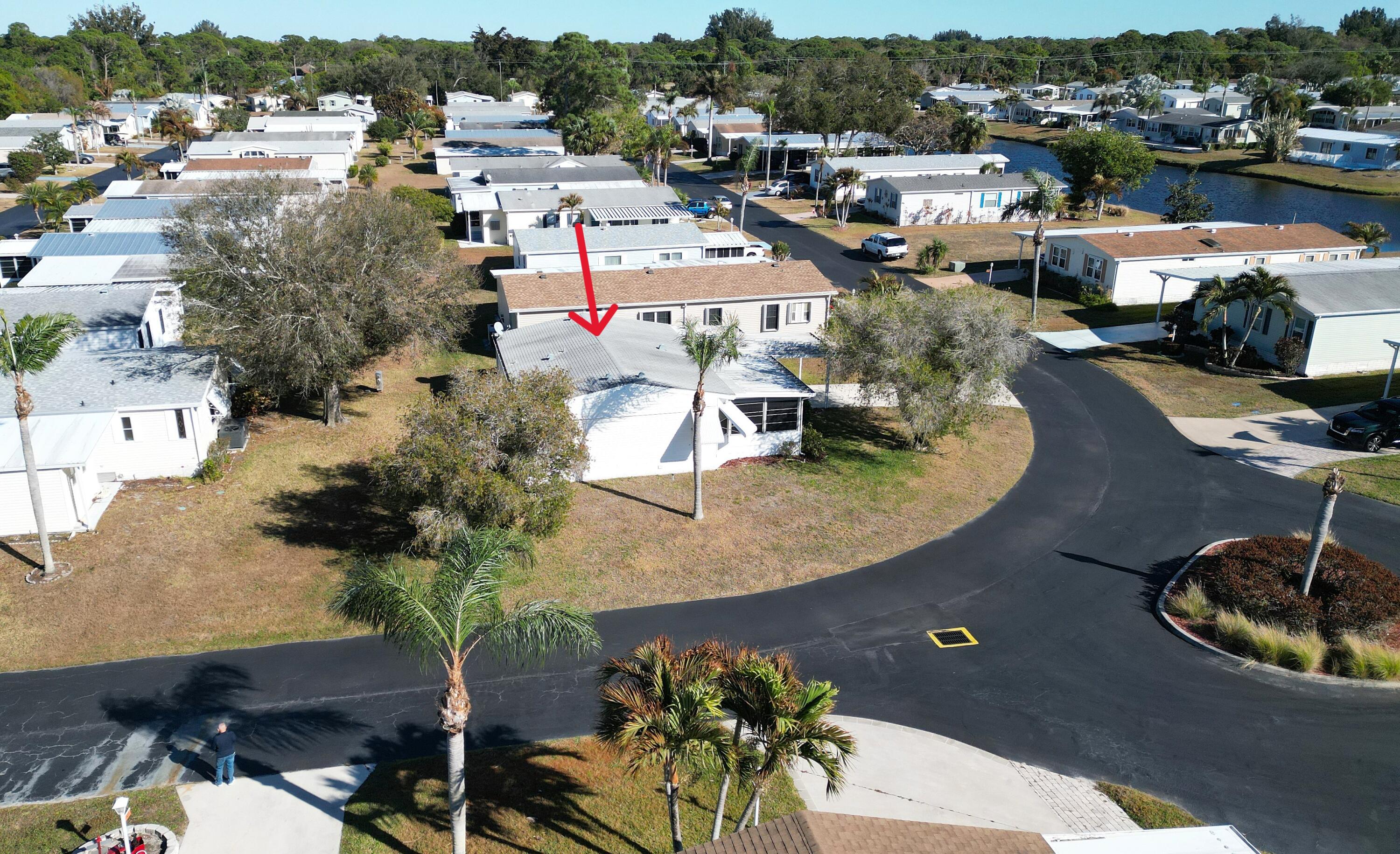 TROPICAL ISLES - Residential