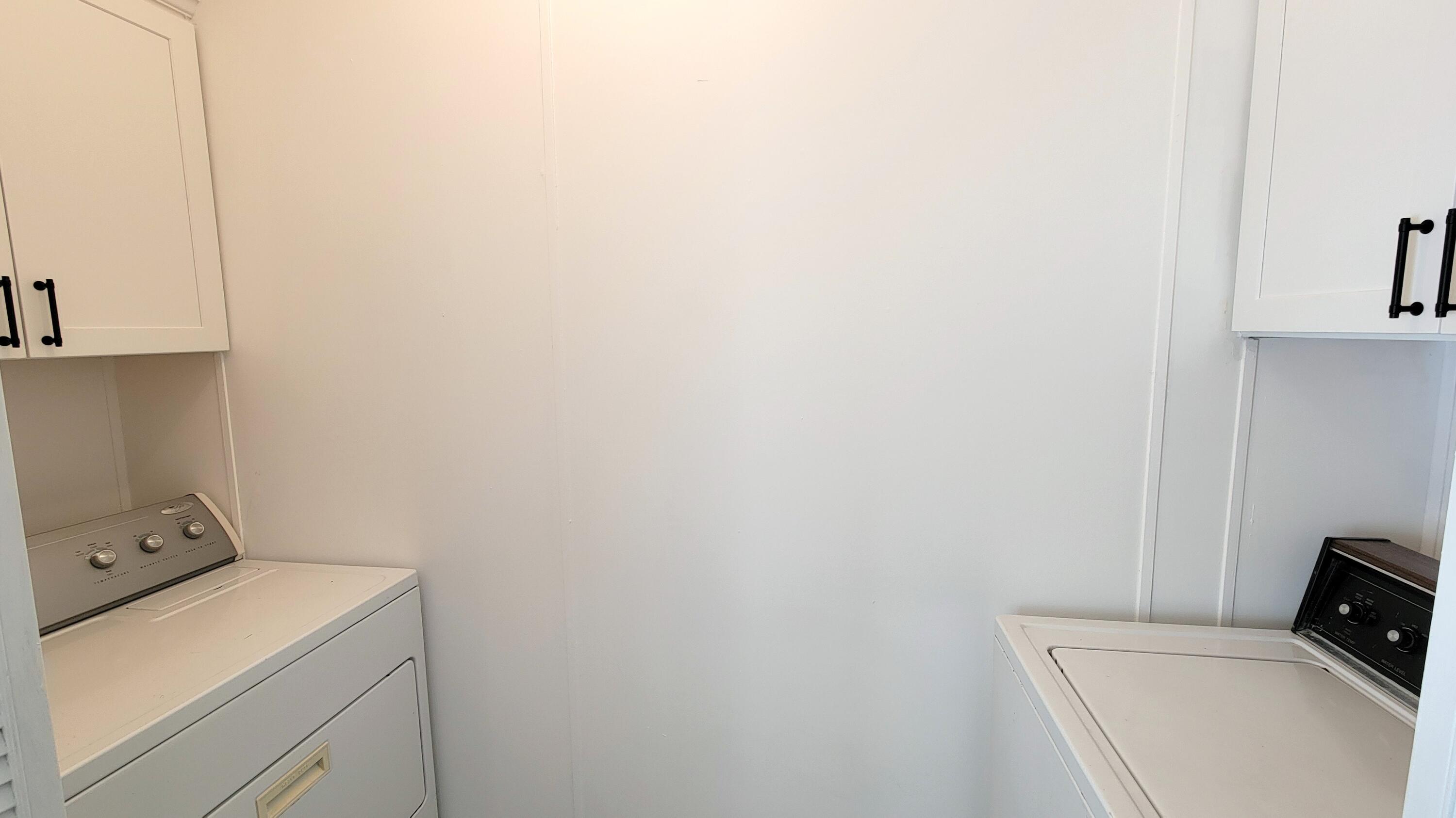 TROPICAL ISLES - Residential