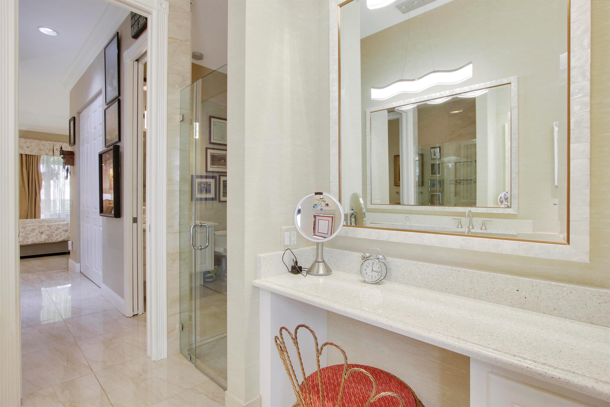 ISLES AT PALM BEACH GARDE - Residential