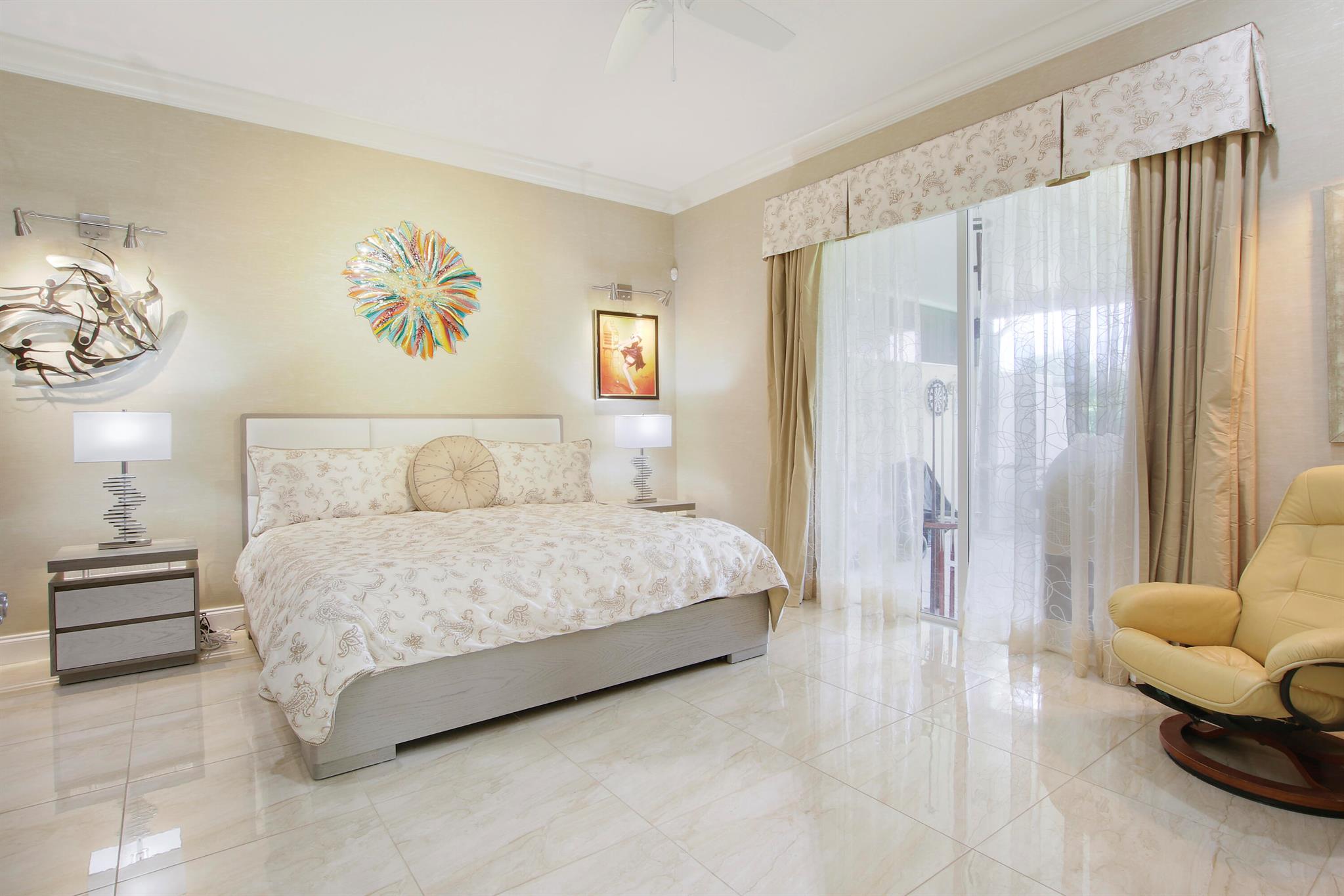 ISLES AT PALM BEACH GARDE - Residential