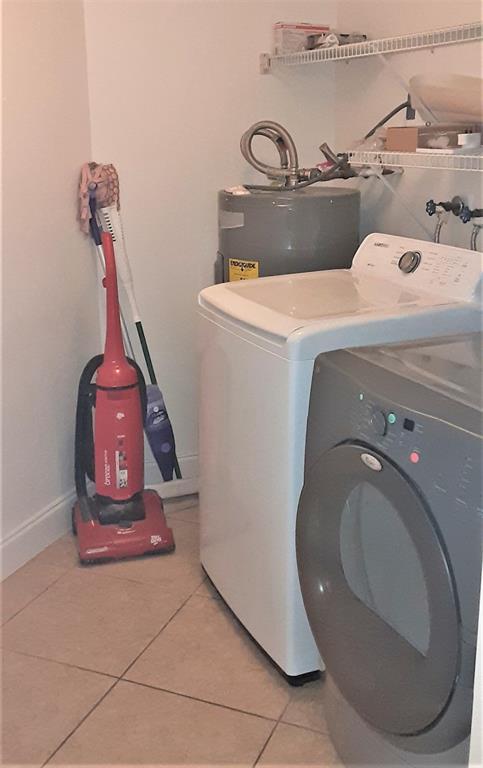 LAVERS DELRAY RACQUET CLUB CONDO - Residential Lease