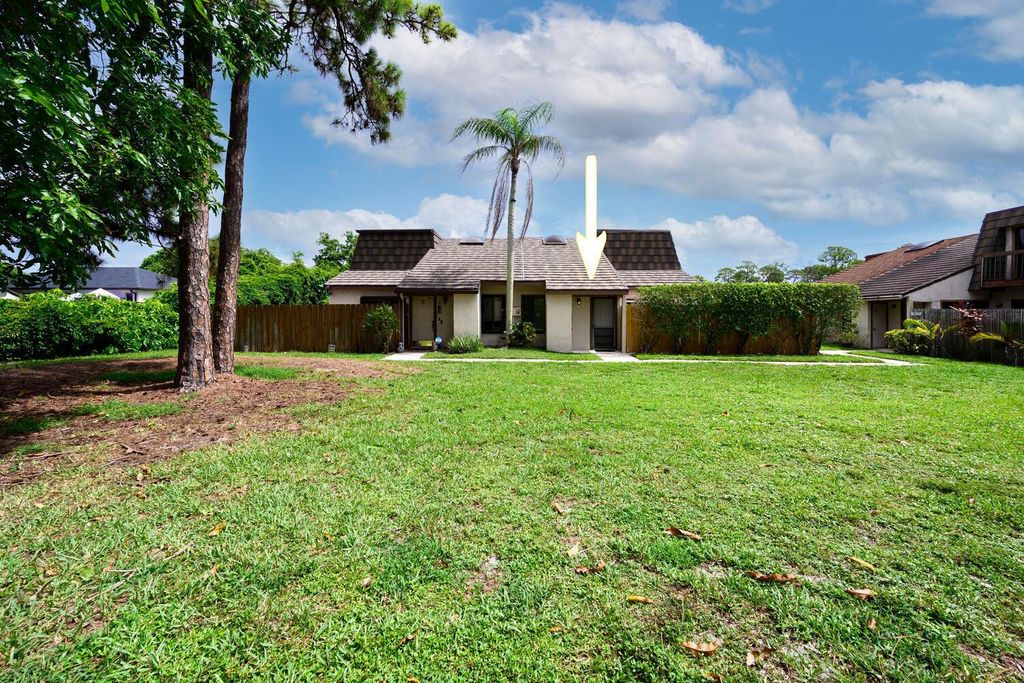 Photo of 4107 Palm Bay Circle #D, West Palm Beach, FL 33406 (MLS # R11133923)