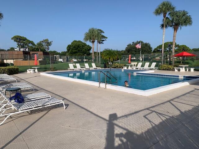 LAKE COLONY PH II - Residential