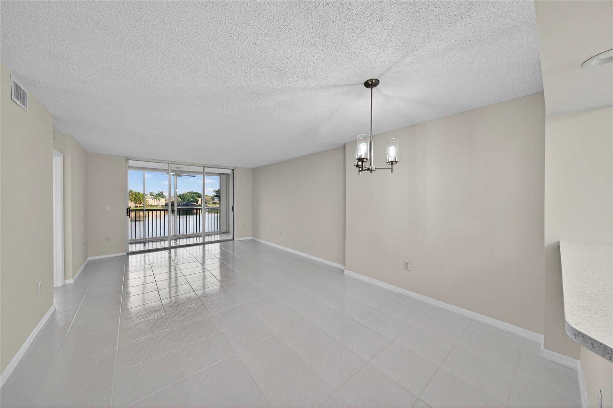 TRENT CONDOMINIUM H - Residential