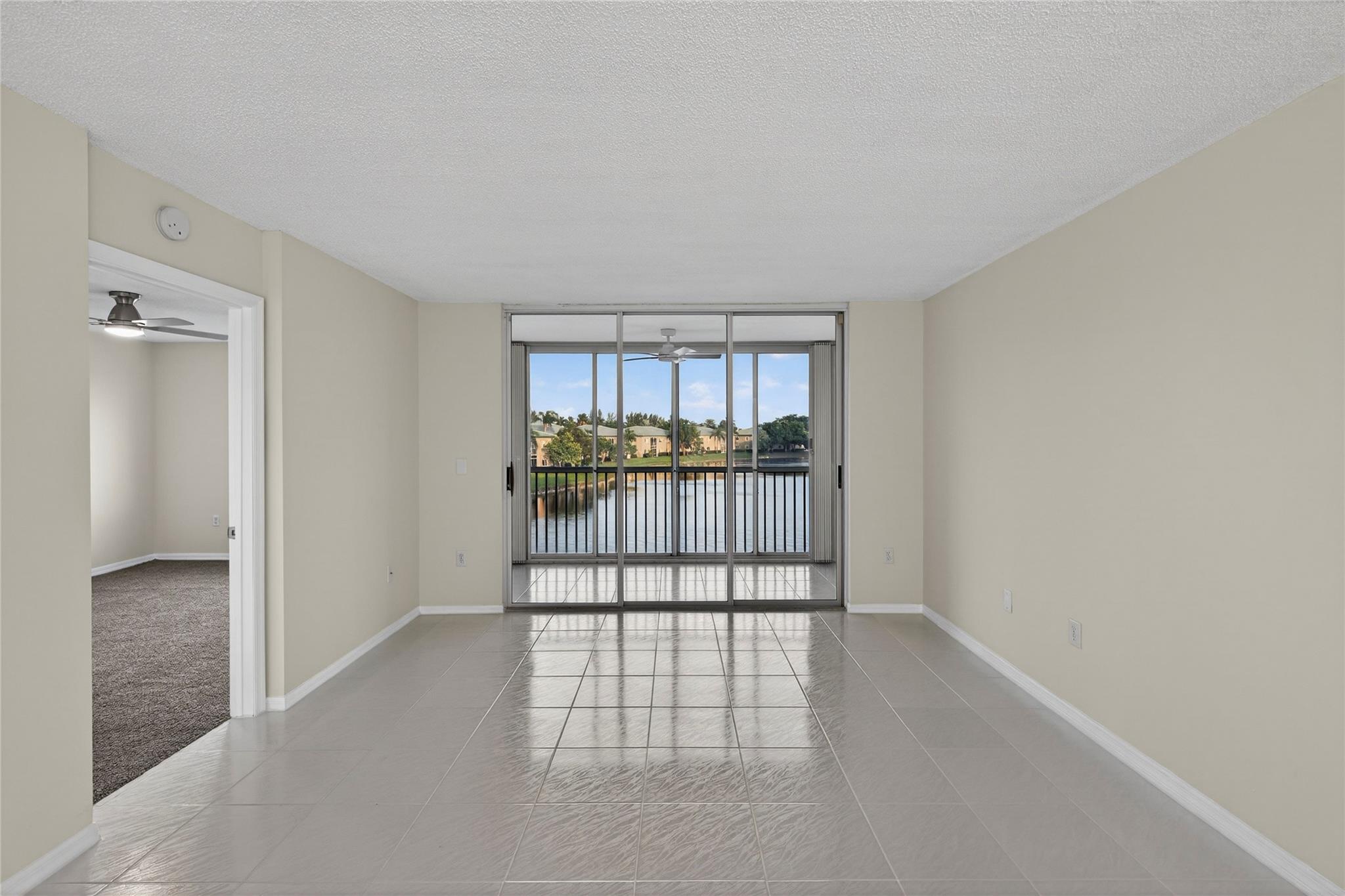 TRENT CONDOMINIUM H - Residential