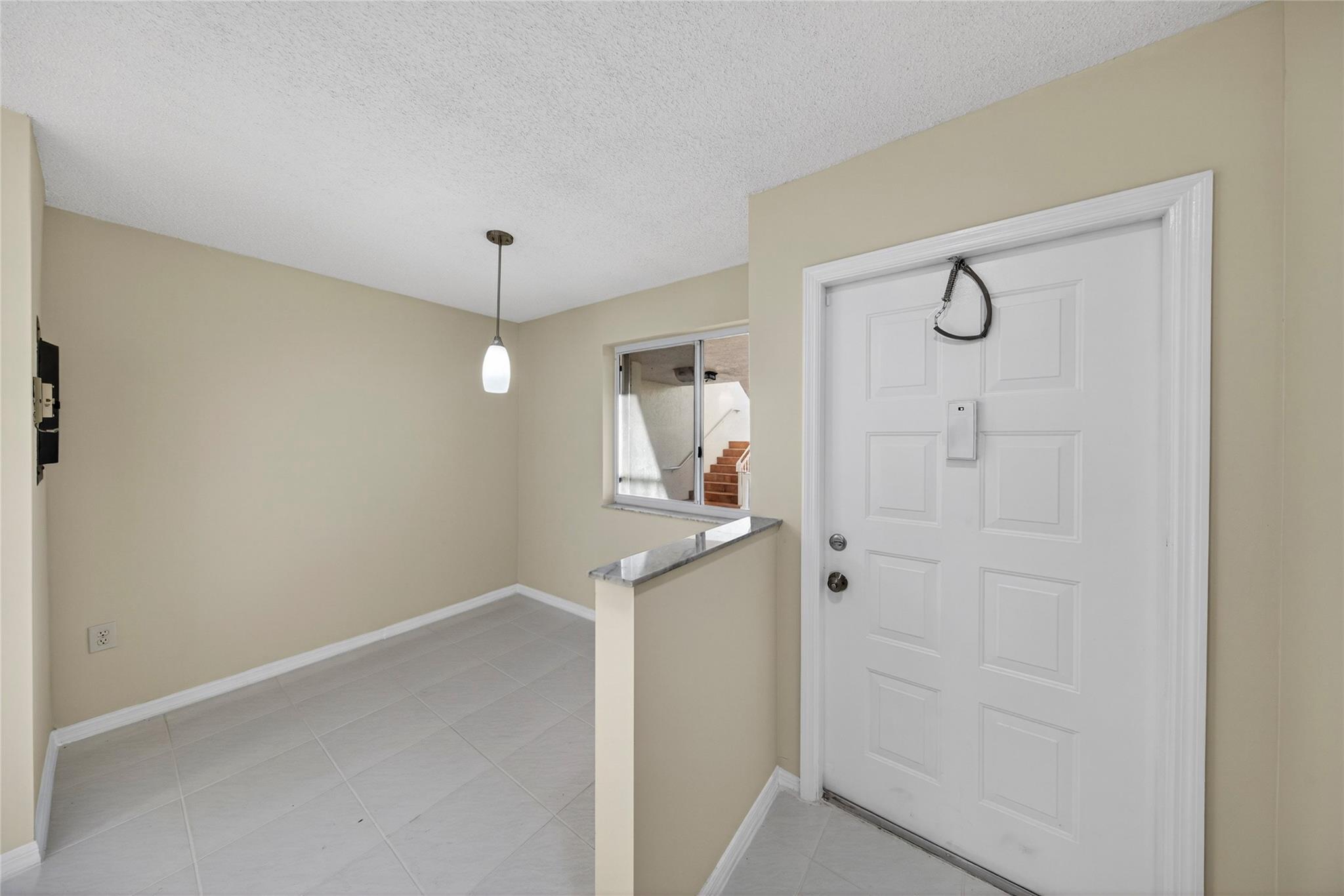 TRENT CONDOMINIUM H - Residential