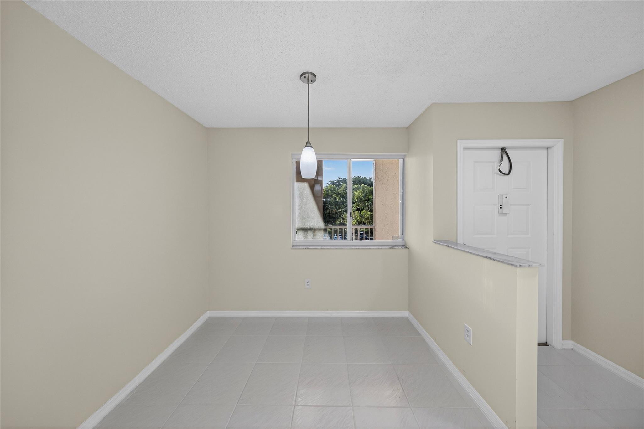 TRENT CONDOMINIUM H - Residential