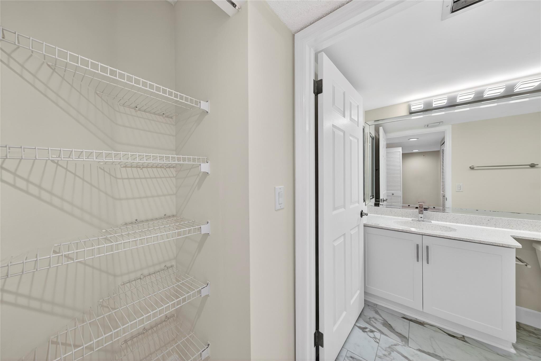 TRENT CONDOMINIUM H - Residential