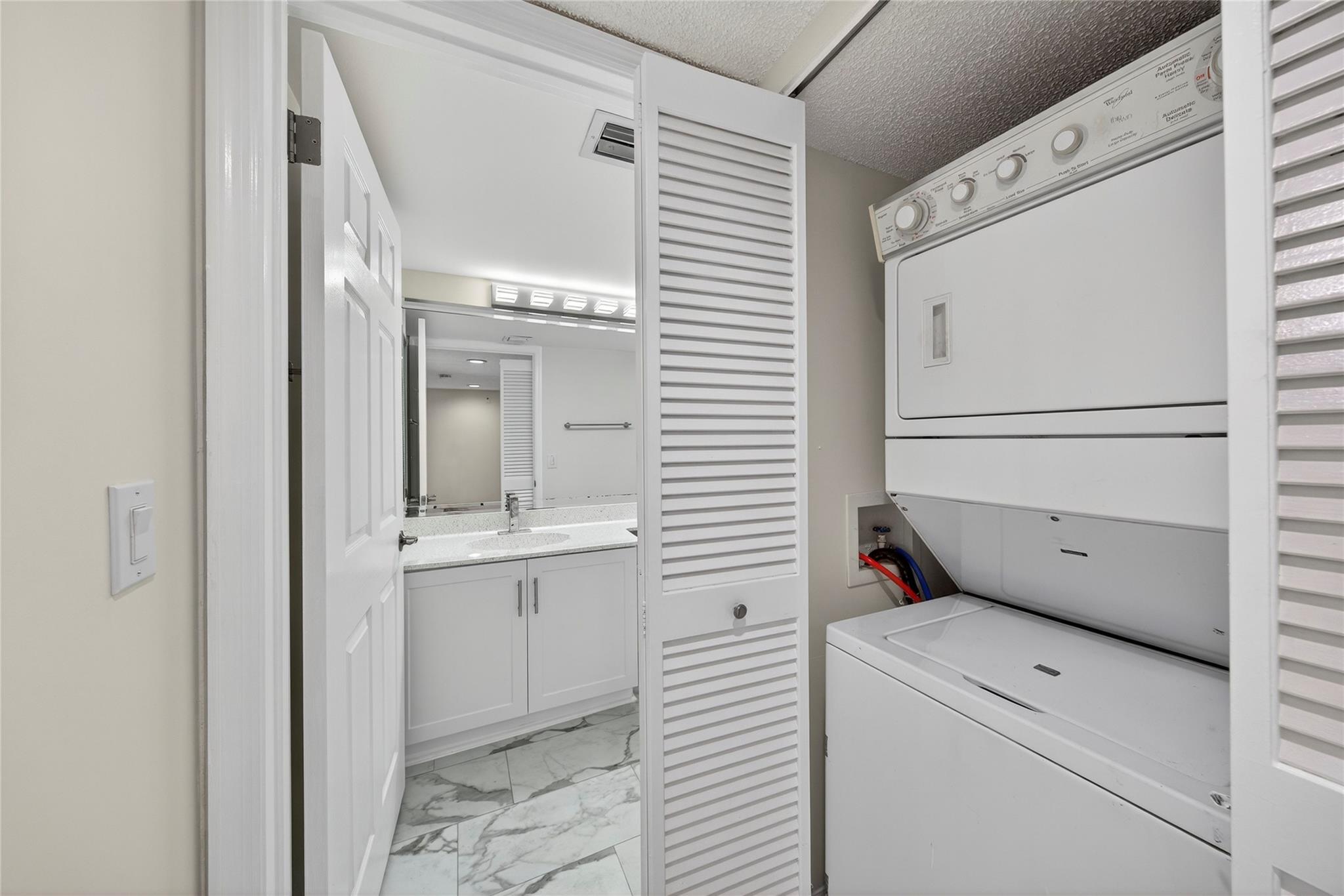 TRENT CONDOMINIUM H - Residential