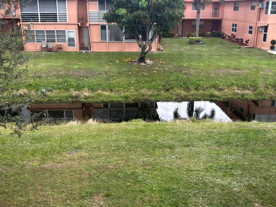 55+ community - 2/2 second floor located directly across from lift w wonderful canal view from rear screened in balcony! Totally upgraded w newer kitchen appliances, cabinets and countertops, newer bathroom plumbing fixtures and cabinets and wood vinyl flooring. Located in great location, great building & great unit! Come enjoy all Kings Point amenities such as 3 clubhouses, 8 pools, including 3 indoor pools, billiards, gyms, tennis, basketball and pickleball courts, 2 cafes, golf, games, cards, library & more! Close to Downtown Delray Beach/Boca Raton w art, culture, restaurants, shopping, beaches and boating.  Very close walk to places of worship! Can also be rented seasonally for $3000/month min 3 months. Some furniture being removed soon. Courtesy shuttle buses to almost everywhere!