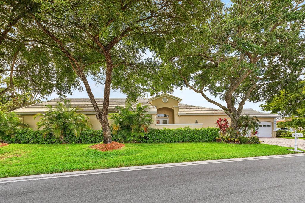 Photo of 4510 Kensington Park Way, Wellington, FL 33449 (MLS # B26010418)