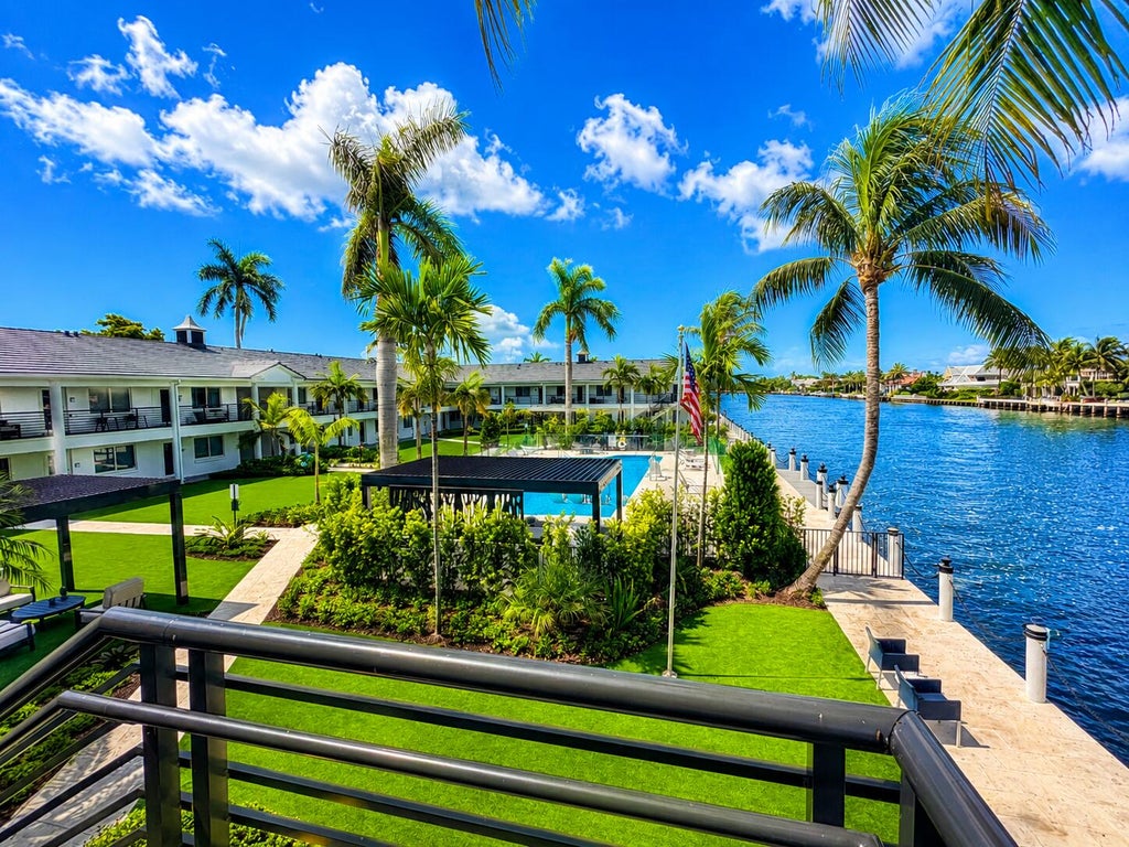 Photo of 1035 Spanish River Road, Boca Raton, FL 33432 (MLS # B26071892)