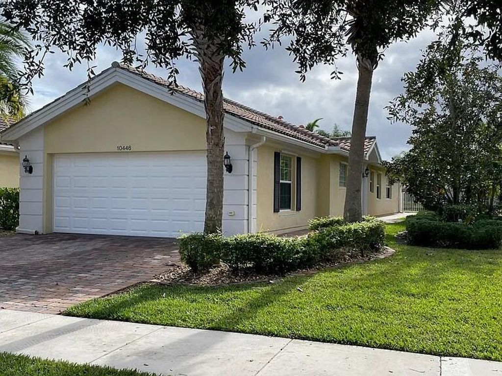 Photo of 10446 SW Stratton Drive, Port Saint Lucie, FL 34987 (MLS # R11059167)
