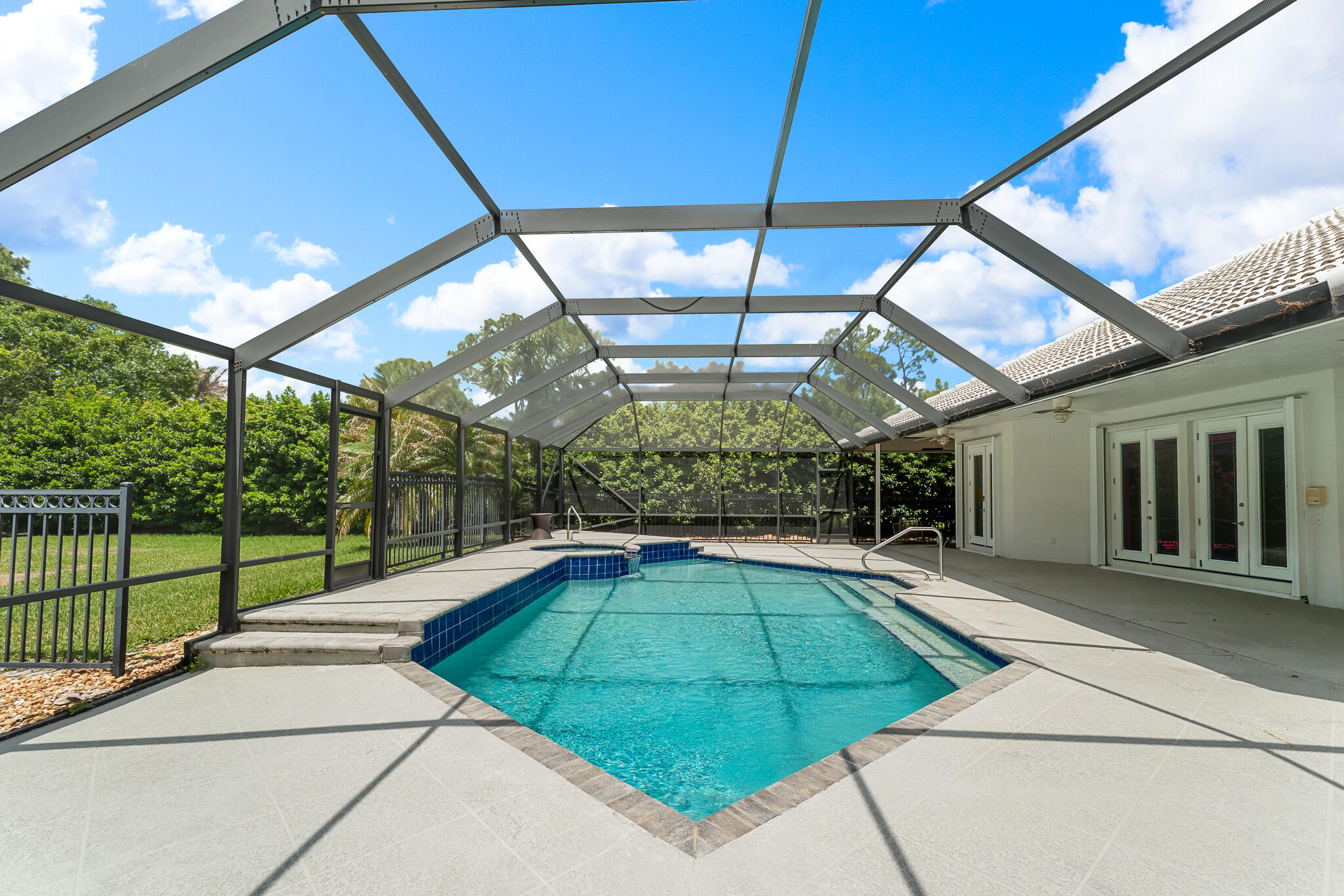 COUNTRY CLUB ESTATES PARCEL 8 PHASE 2 - Residential