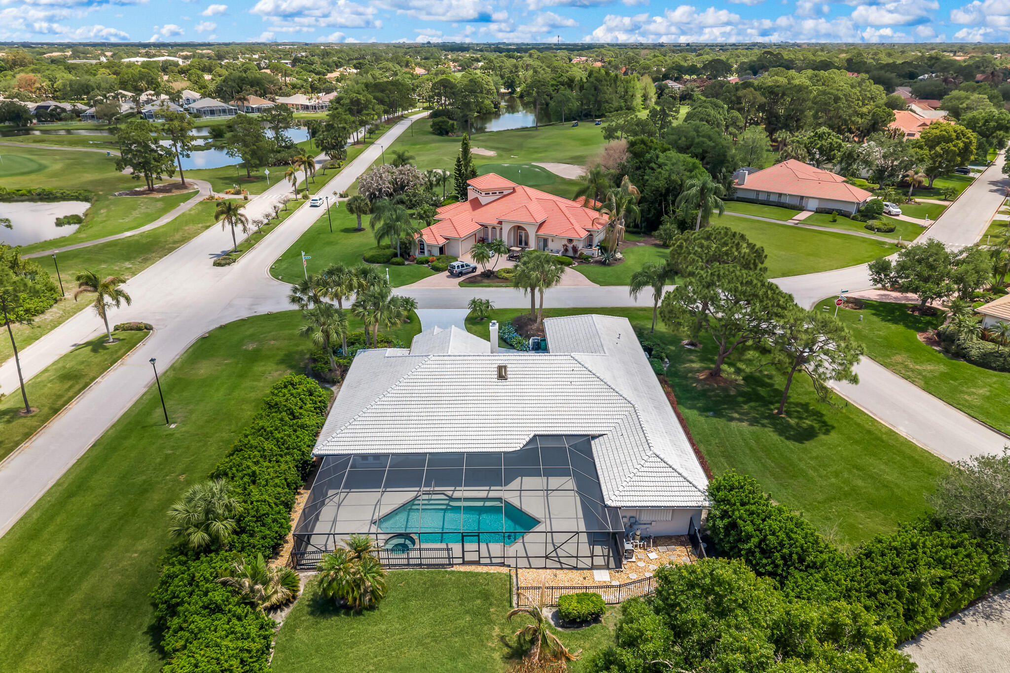 1402 SW Osprey Cove
