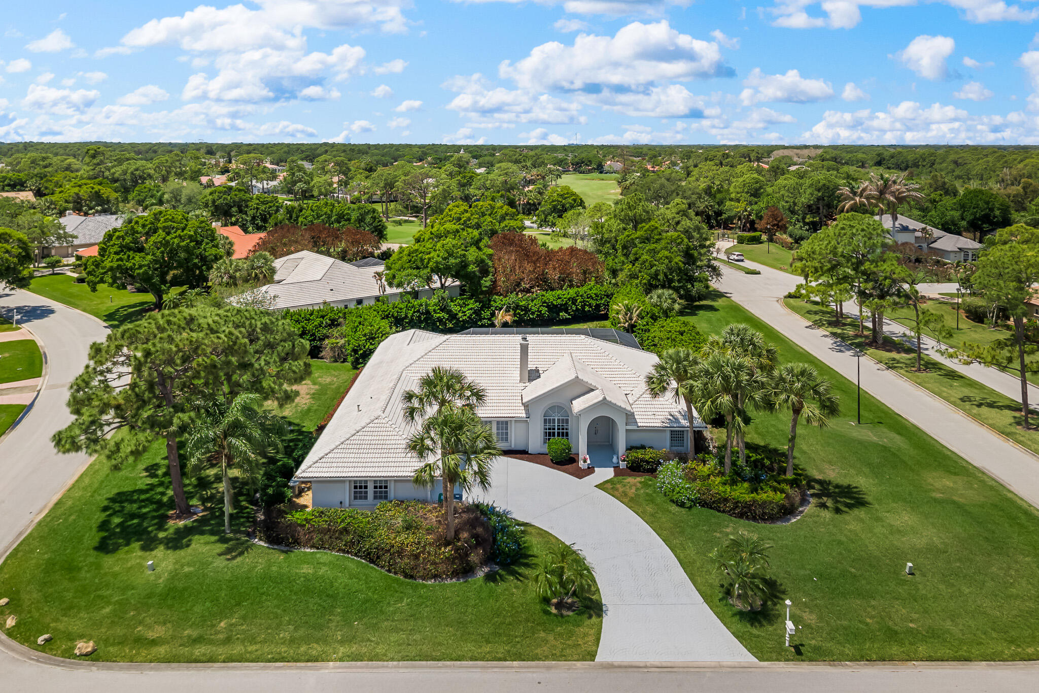 1402 SW Osprey Cove