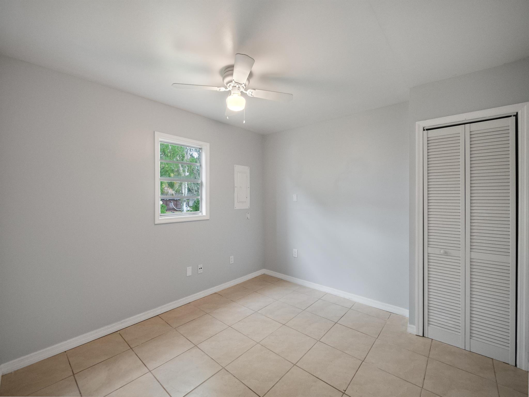 PORT ST LUCIE FLORESTA PINES UNIT 2 - Residential