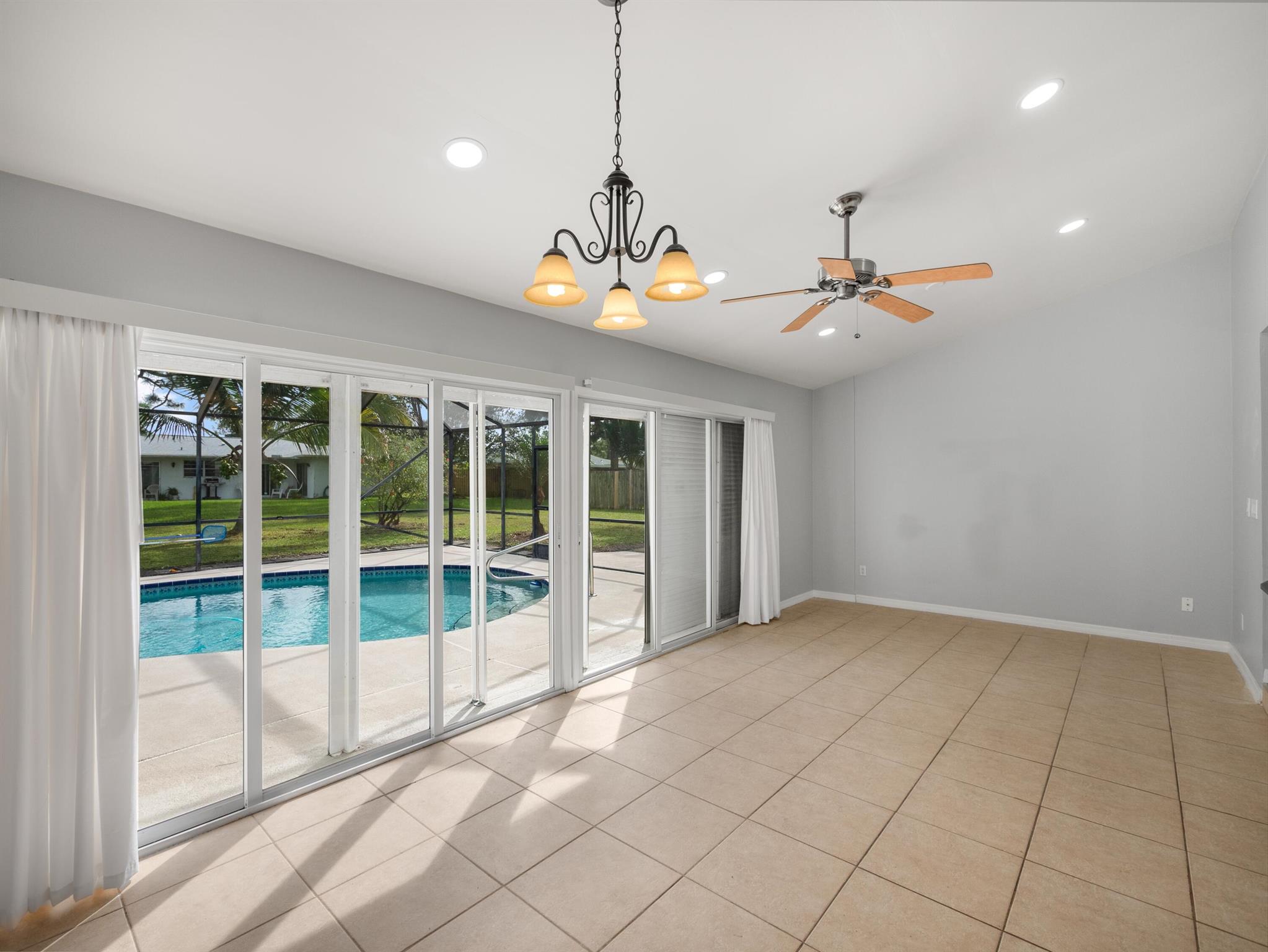 PORT ST LUCIE FLORESTA PINES UNIT 2 - Residential