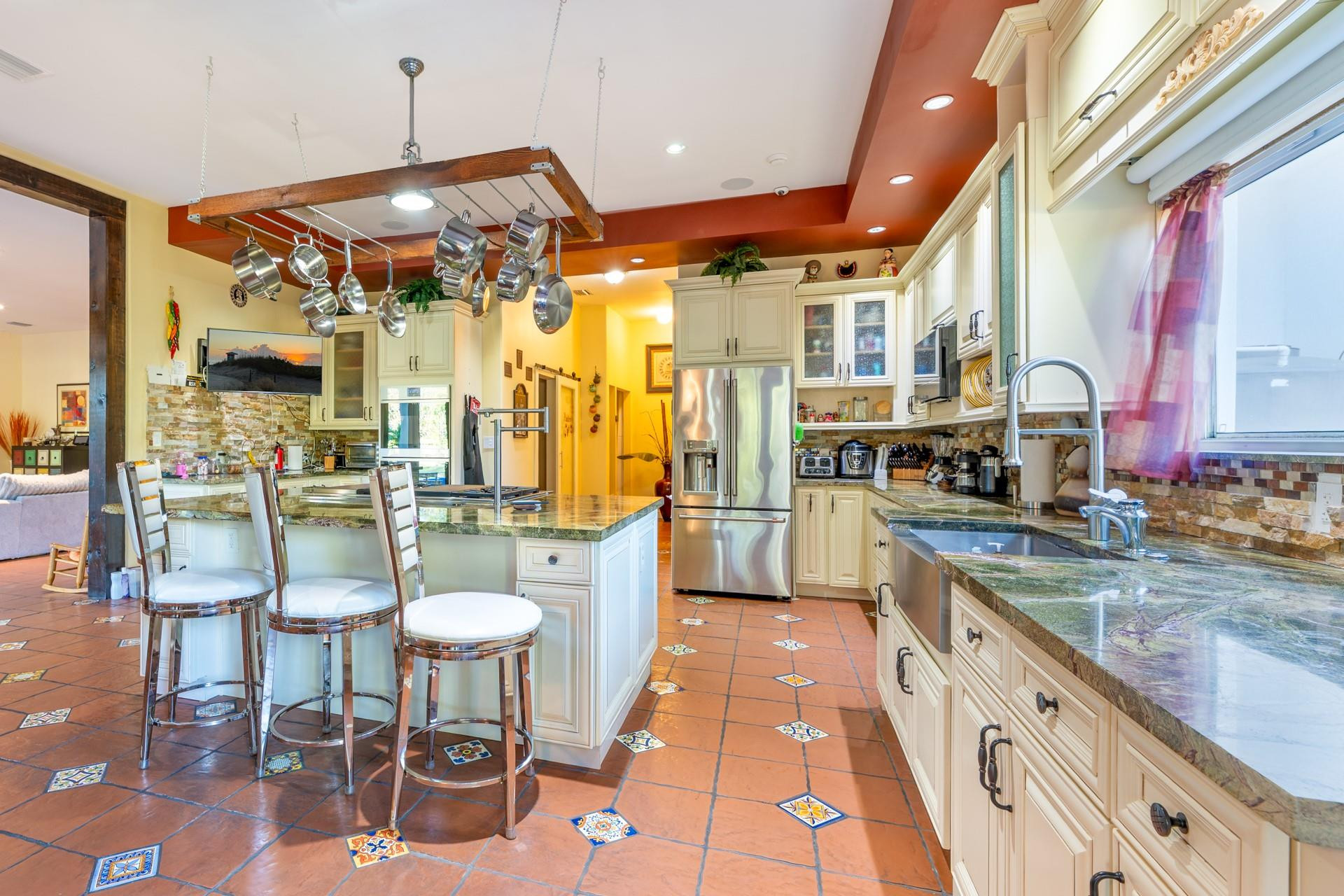 Country Club Ranches Sec - Residential